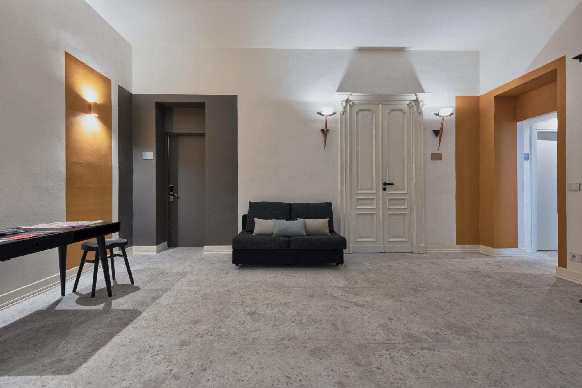 Bligny Zero By Apartments To Art Turim Exterior foto